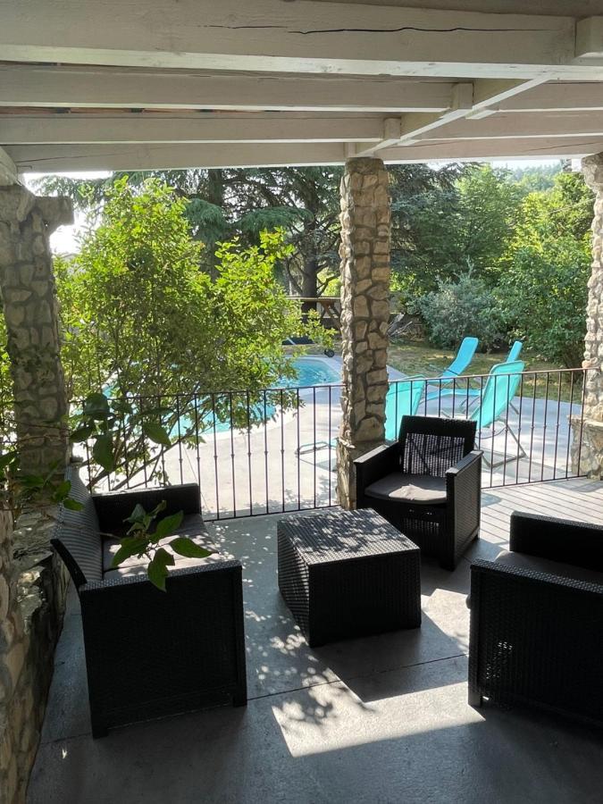 Villa Camille Céreste Zewnętrze zdjęcie